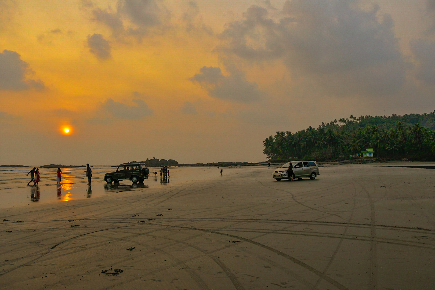 Muzhappilangad_beach